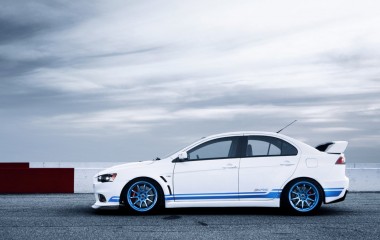 Митсубиси Лансер X10 (Mitsubishi Lancer X10)