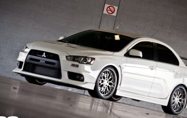 Митсубиси Лансер X10 (Mitsubishi Lancer X10)